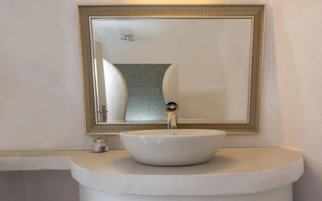 Caldera Premium Villas — Adults Only
