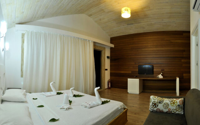 Apella Hotel