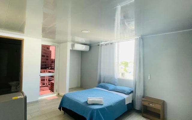 Blue Island Hotel
