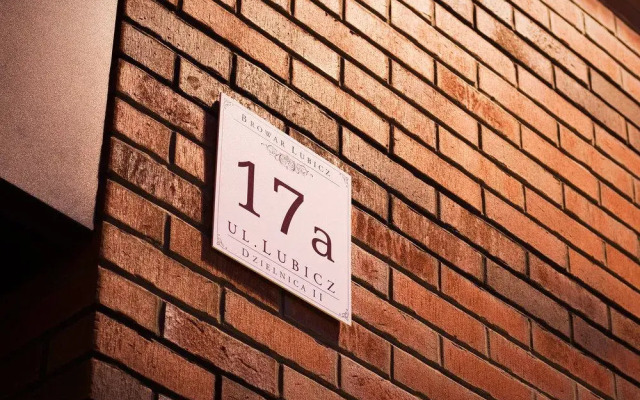 Old Town Luxury Apartments by Amstra