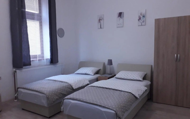Studio apartman Ela