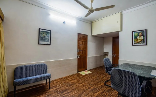 OYO Home 11874 Cozy Villa