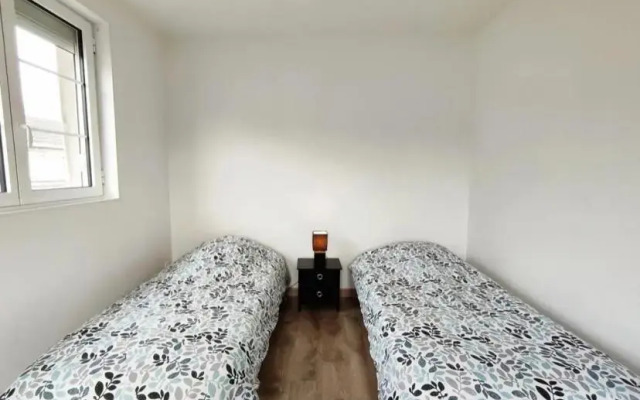 Agréable maison de ville avec parking gratuit