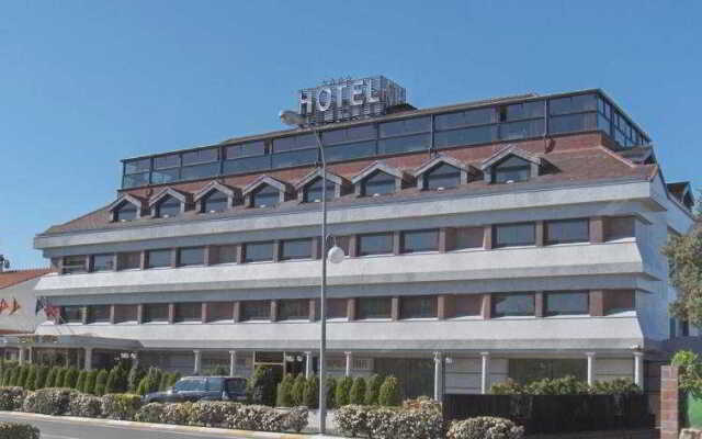 Hotel Sierra Real
