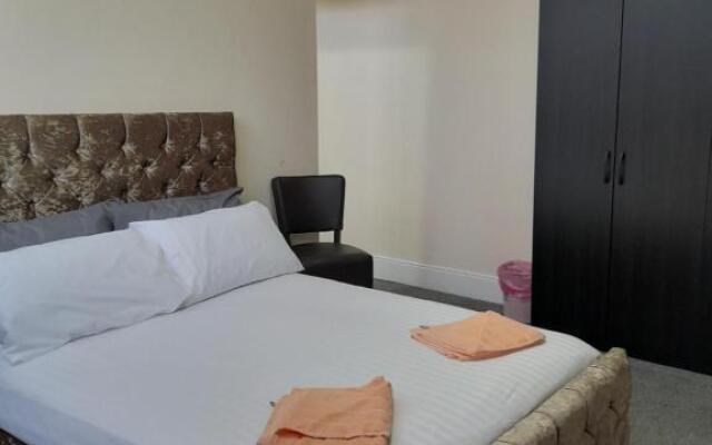 Niros Hotel