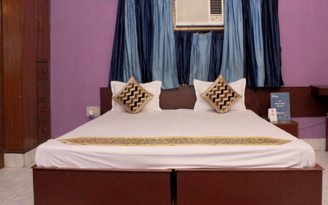 OYO 6841 Home Stay near Boring Road
