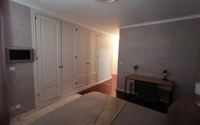 Seaside Escape - 3 Bedroom Apartment Sleeps 6