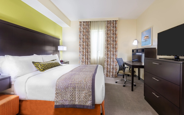 Staybridge Suites Miami International Airport by IHG