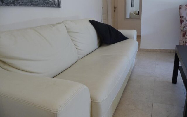 Feel at Home - Vacation Rentals