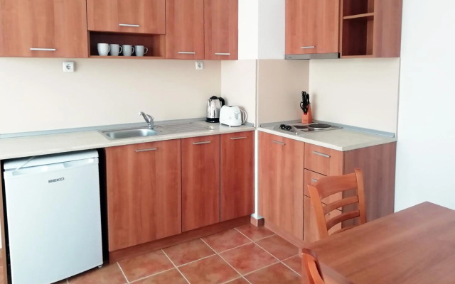 Kasandra Aparthotel