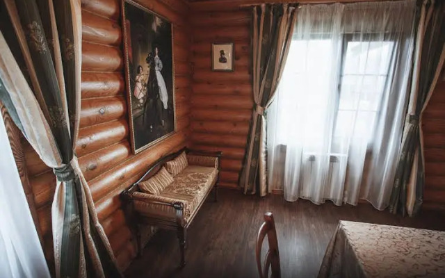 Пушкинский дворик