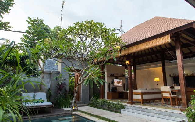 The Astari Villa & Residence