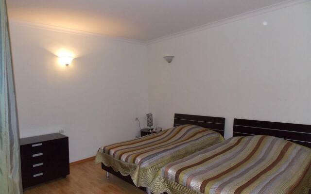 Bavly Hostel