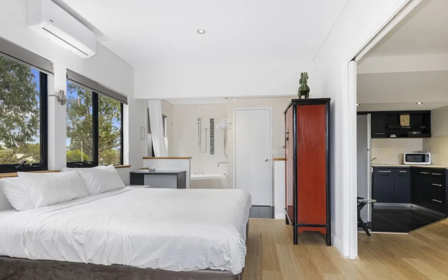 Dunsborough Bay Village Resort