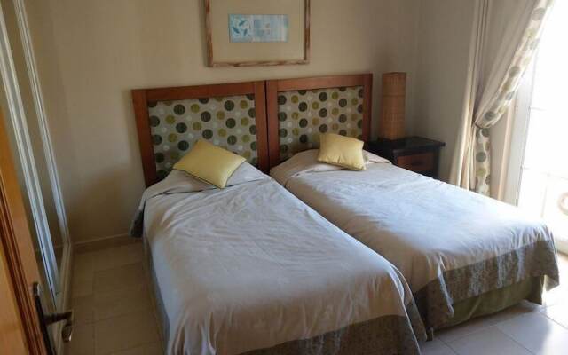 Stunning 3 bed Villa With Pool- Golf & Beach