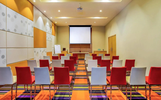 ibis Gurgaon Golf Course Road Hotel