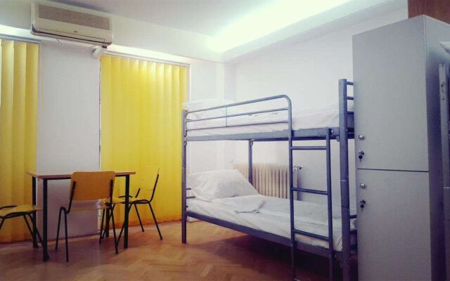 Sleep Inn Hostel
