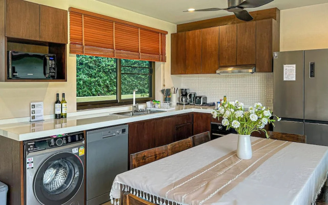 Garden bungalows 4br with private pool