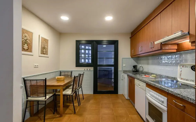 Golfside Getaway in Isla Canela for 2