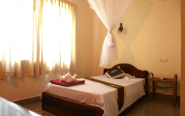 Firefly Guesthouse - The Berlin Angkor