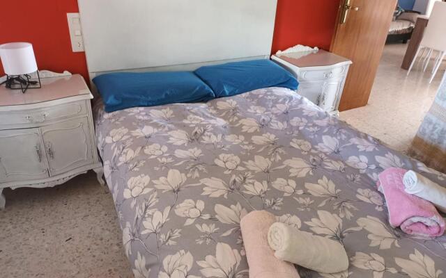 Delightful Holiday Home in Callosa d' Ensarria With Pool