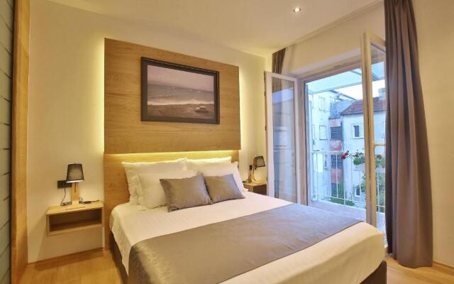 Rooms Bura i Jugo