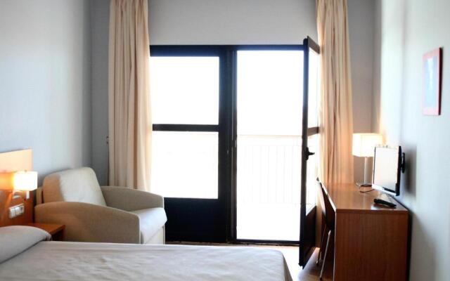 Ashotels Monreal Del Campo