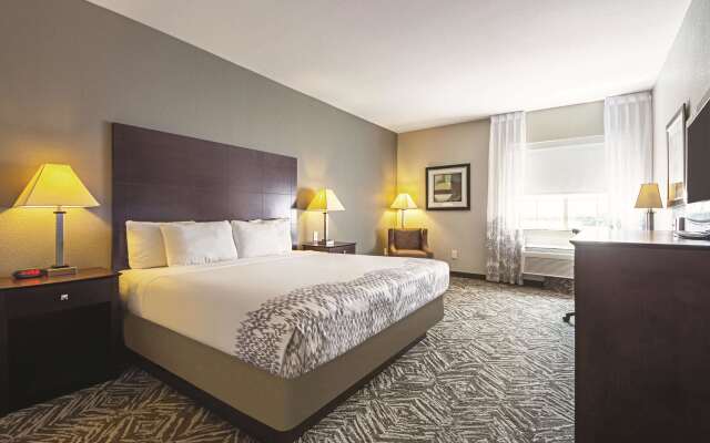 La Quinta Inn & Suites by Wyndham McKinney