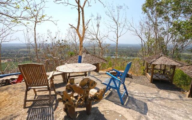 Watu Lumbung Culture Resort by ZUZU