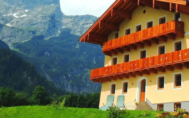 Alpen Suite Land Salzburg