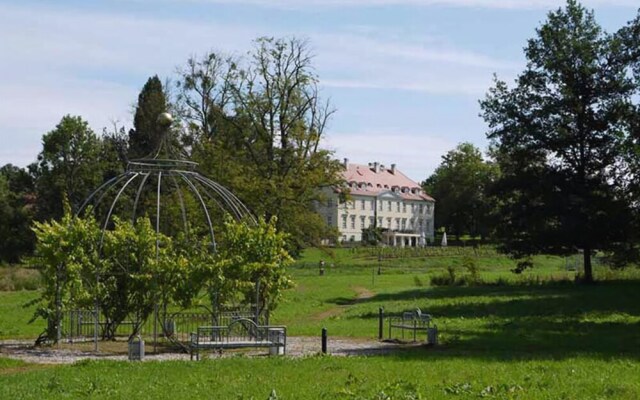 Schloss Rattey