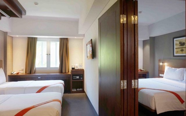 J4 Hotels Legian