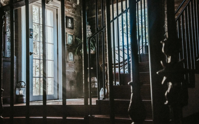 Inn at the Old Jail