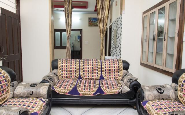 OYO 13330 Home Modern 2BHK Pratap Nagar