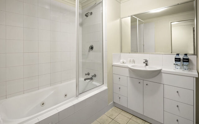 Oaks Sydney North Ryde Suites