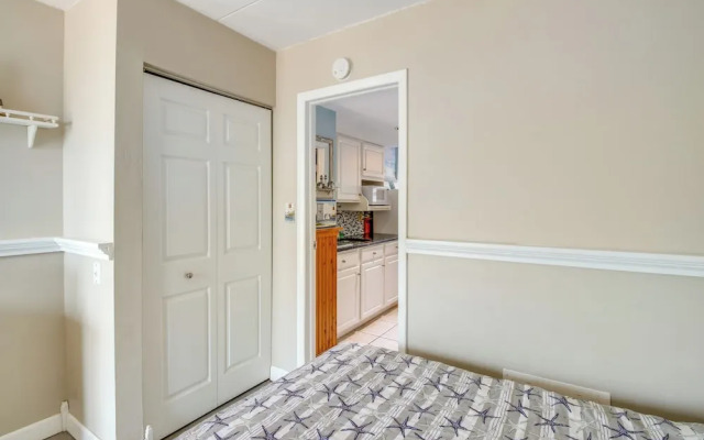 Walk to Wildwood Boardwalk: Family-friendly Condo!