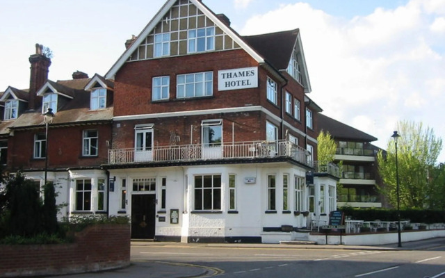 Uno Hotel Thames