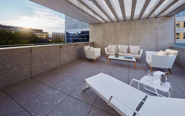 Hyatt Regency Madrid Residences