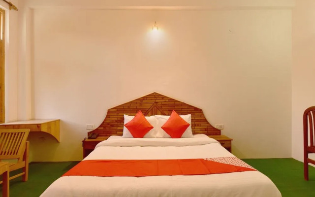 Hotel Aarya By OYO Rooms