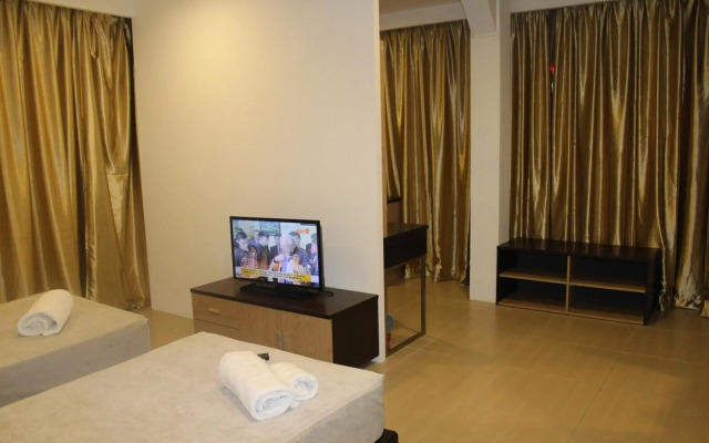T Hotel Jalan Tar