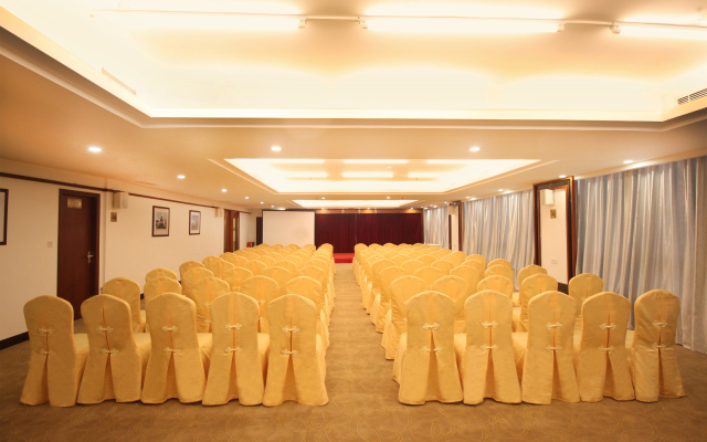 Guangzhou Hotel - Canton Fair Free Shuttle Bus