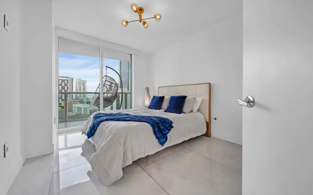 Sunbeam Plush 2 Story Loft