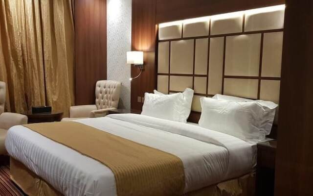 Taleen Al Hamraa Hotel