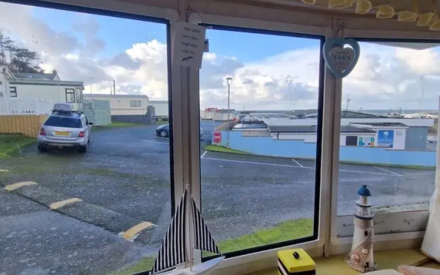 Lovley Sea Viev 2 Bedroom Caravan in Clarach Bay