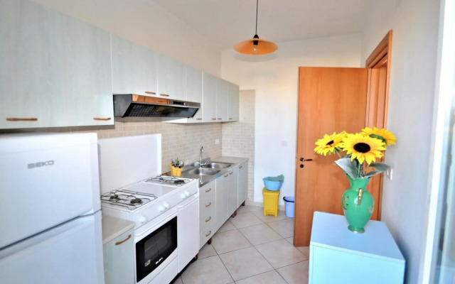 Cosy apartment in Racale with private terrace