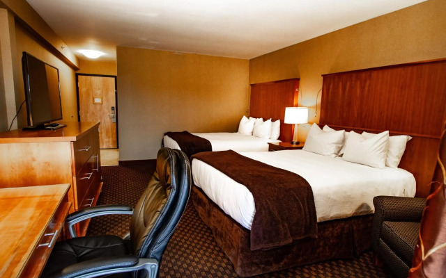 Mirabeau Park Hotel & Convention Center