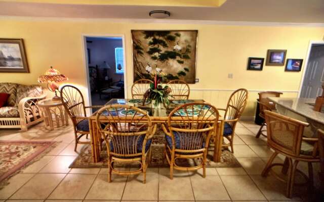 Family Ties - 3 Br Home