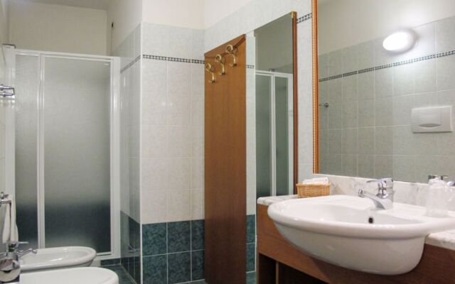 Englo Vacanze (RDG120)