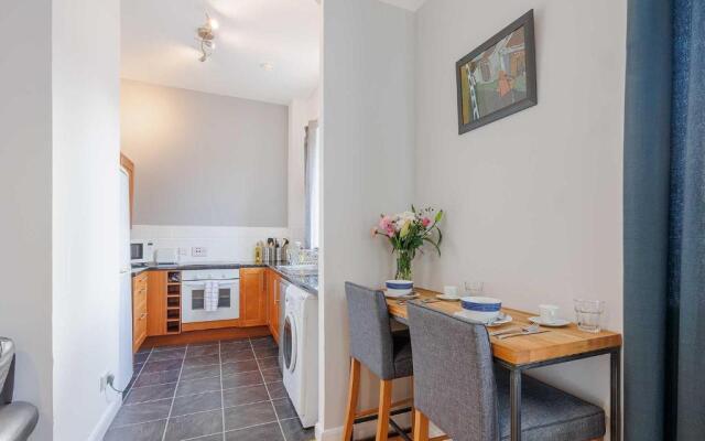Linlithgow Apartment