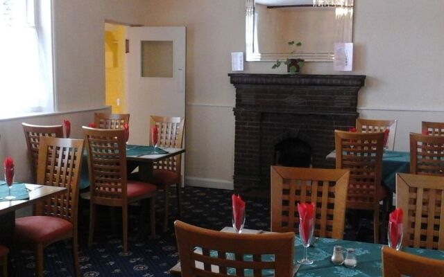 The George Hotel